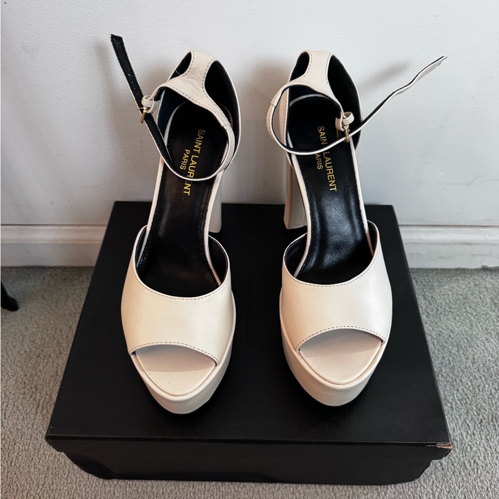 NWOT: Cream Platform Sandals - Picture 3 of 7